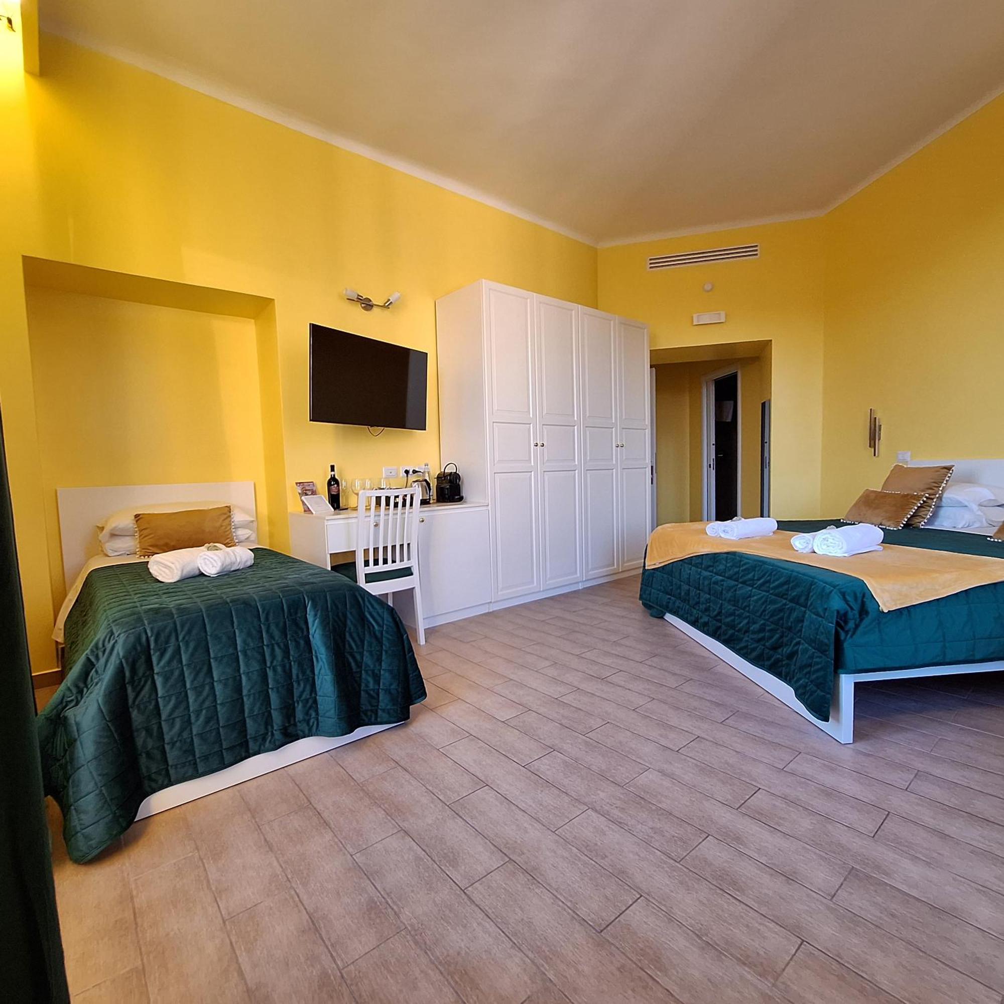 Residenze Serventi Longhi Roma Exterior foto
