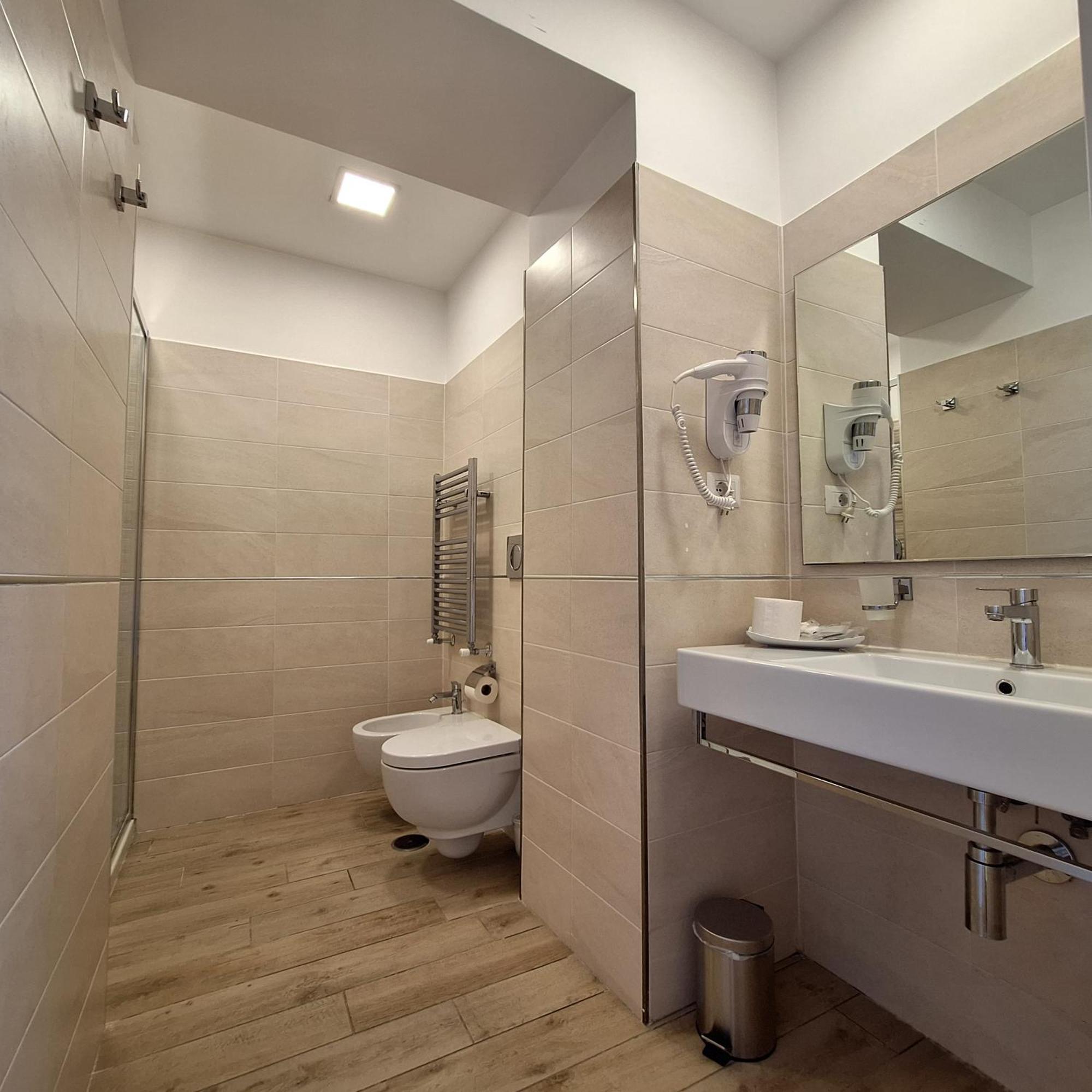 Residenze Serventi Longhi Roma Exterior foto